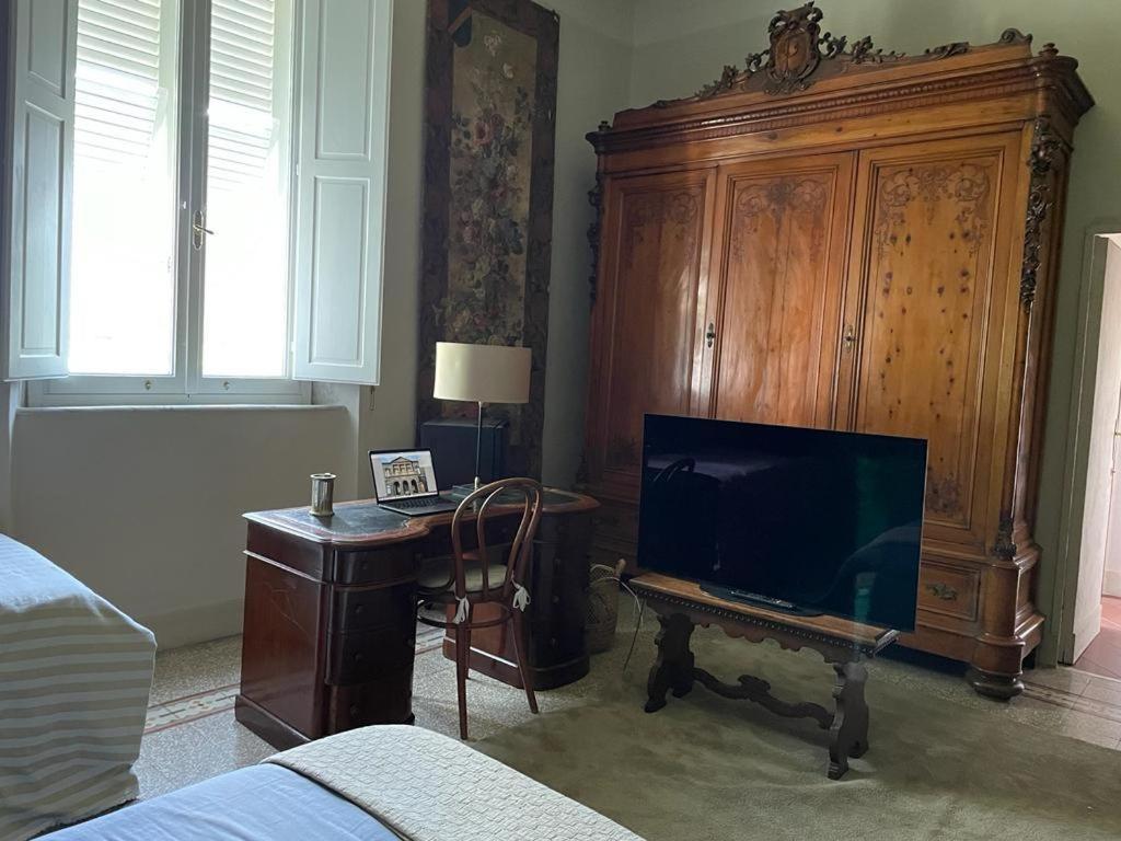 Villa Anselmi - Arteindiretta Ливорно Экстерьер фото